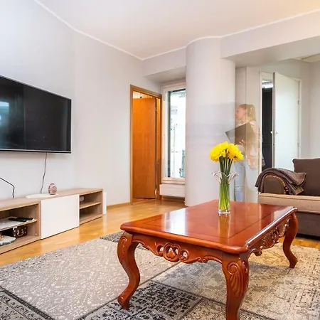 Dream - City Center With Balcony & Parking *