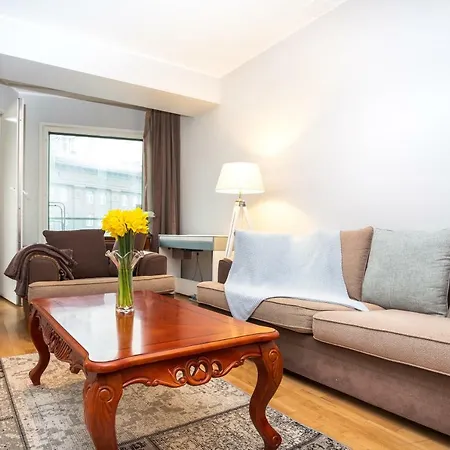 Dream - City Center With Balcony & Parking 아파트 *
