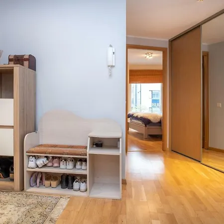 Dream - City Center With Balcony & Parking 아파트 *